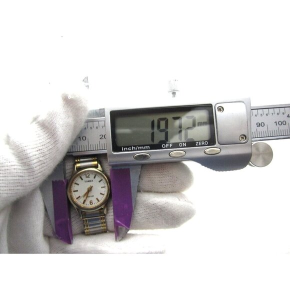 Women Timex Quartz WR Analog 19mm Round Watch (H619) "New Battery" - Picture 2 of 10